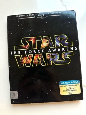 Star Wars: The Force Awakens Blu-ray + DVD
